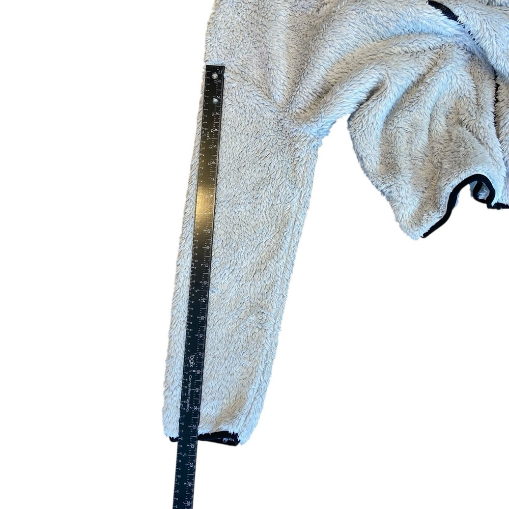 Victoria's Secret PINK Sherpa Zip Up Jacket Gray With Black Trim Women's Medium - Picture 6 of 8